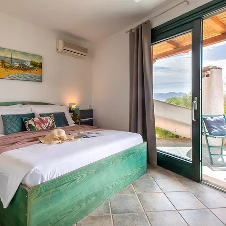 Сasa de vacaciones La Terrazza Sul Mare Olbia